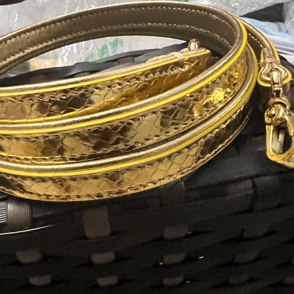 S’UVIMOL Toffee Mini Python Bucket Bag - Picture 3 of 11